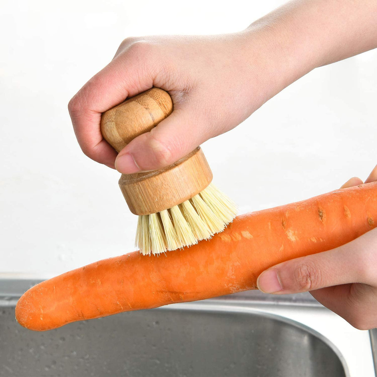 Round Wooden Palm Pot Brush for Pans, Dishes and Vegetables, 3.15 x 1.77 in - Image 5